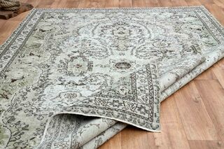 Room Decor Vintage Area Rug - Thumbnail