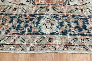 Handmade Vintage Turkish Rug - Thumbnail