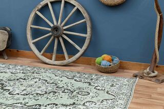 Home Decor Vintage Rug - Thumbnail