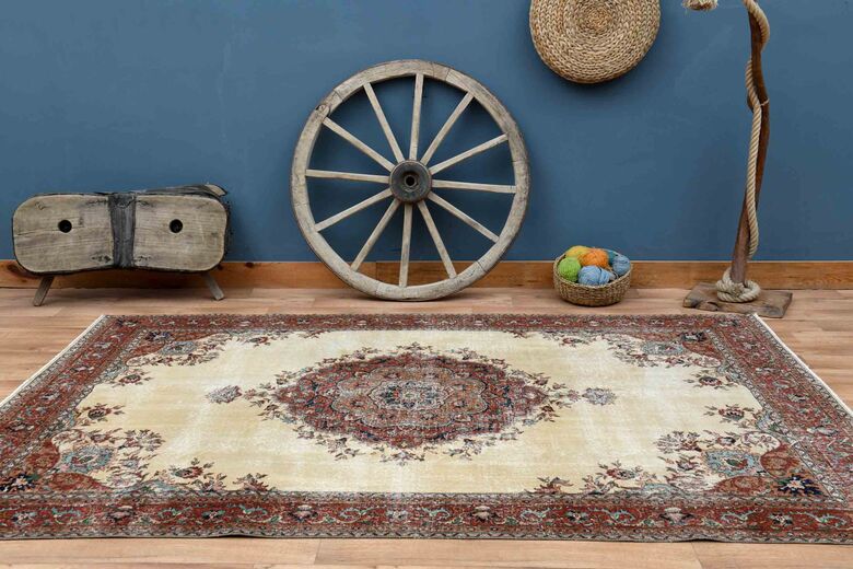 Special Vintage Oushak Area Rug