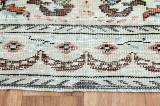 Interior Designer Vintage Rug - Thumbnail