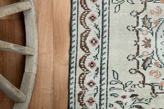 Interior Designer Vintage Rug - Thumbnail