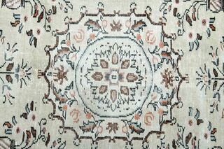 Interior Designer Vintage Rug - Thumbnail