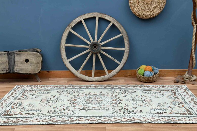 Interior Designer Vintage Rug