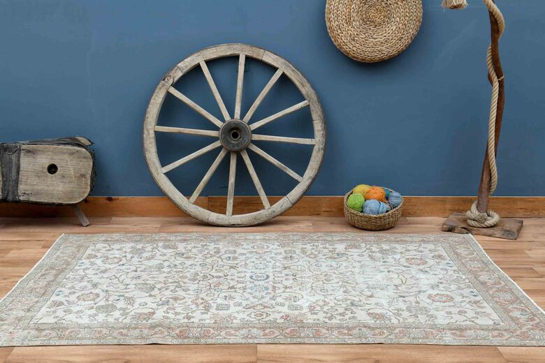 Anti-Allergenic Antique Turkish Rug