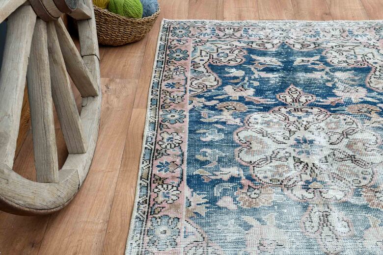 Handwoven Vintage Rug