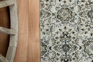 Retro Style Vintage Rug - Thumbnail