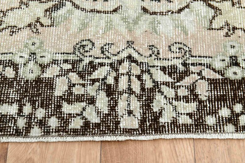 Handmade Antique Rug