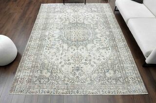 Persian Style Vintage Rug - Thumbnail