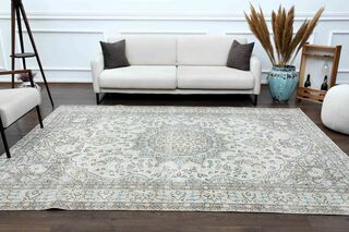 Persian Style Vintage Rug - Thumbnail