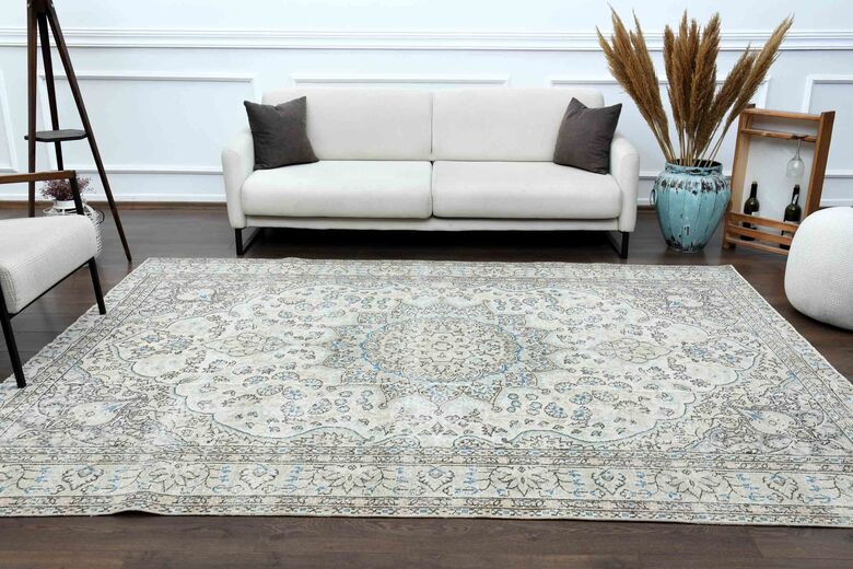 Persian Style Vintage Rug