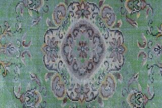 Shabby Chic Decor Vintage Turkish Rug - Thumbnail