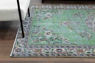 Shabby Chic Decor Vintage Turkish Rug - Thumbnail