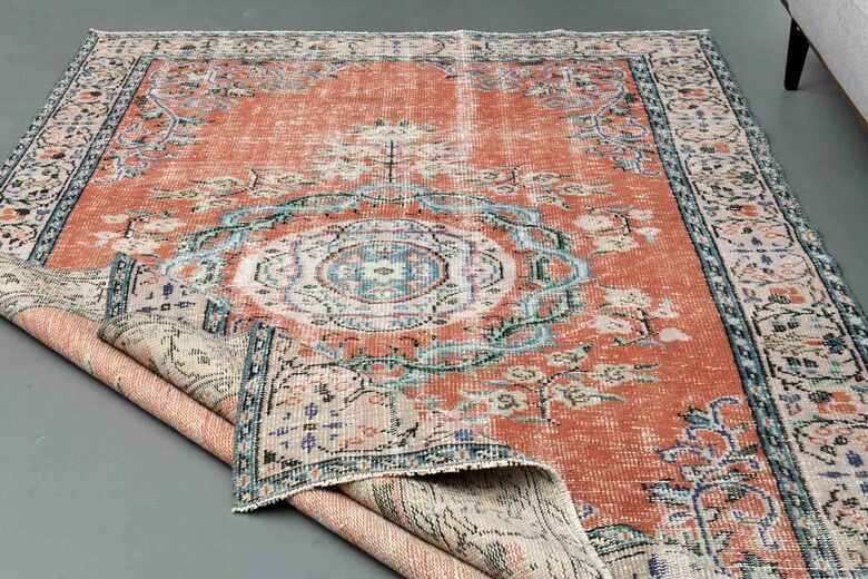 Handmade Vintage Turkish Rug