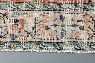 Handmade Vintage Turkish Rug - Thumbnail