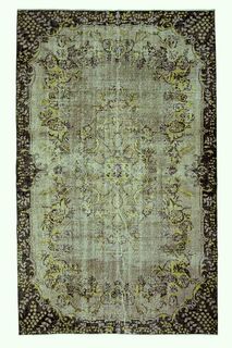 Vintage Living Room Rug - Thumbnail