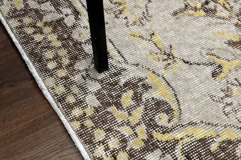 Vintage Living Room Rug