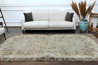 Vintage Living Room Rug - Thumbnail