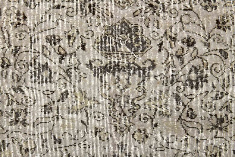 Neutral Floral Vintage Turkish Rug