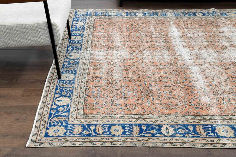 Antique Floral Turkish Rug