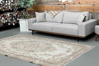 Neutral Bohemian Vintage Rug - Thumbnail