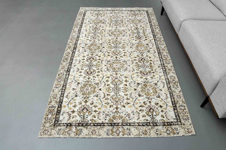 White Floral Rustic Rug