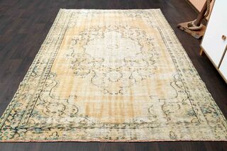 Wool Vintage Turkish Rug - Thumbnail