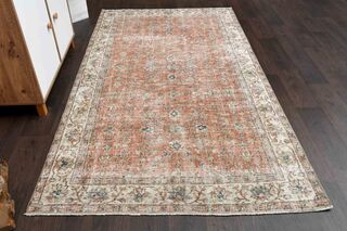 Farmhouse Decor Vintage Rug - Thumbnail