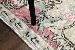 Shabby Chic Decor Vintage Rug - Thumbnail