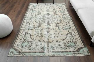 Bohemian Style Turkish Rug - Thumbnail