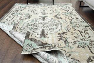 Bohemian Style Turkish Rug - Thumbnail