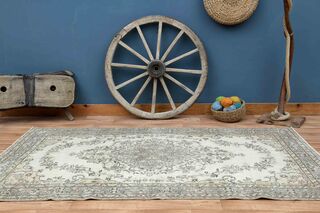 Farmhouse Decor Turkish Rug - Thumbnail