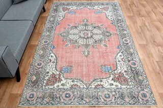 Minimalist Vintage Turkish Rug - Thumbnail