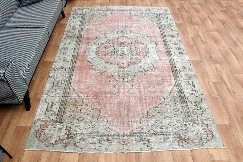 Dining Room Decor Turkish Rug