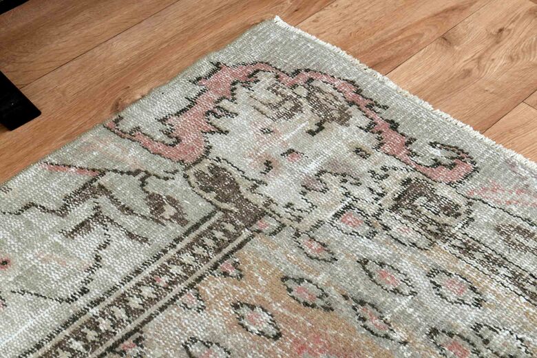 Dining Room Decor Turkish Rug