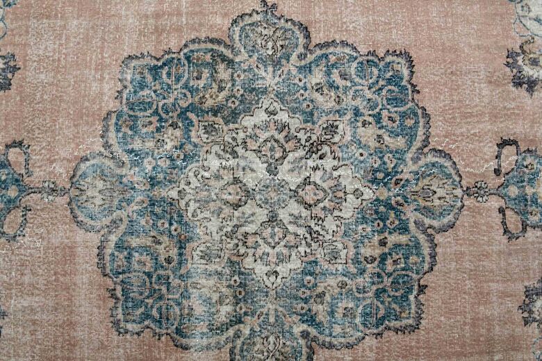 İnterior Designer Turkish Rug