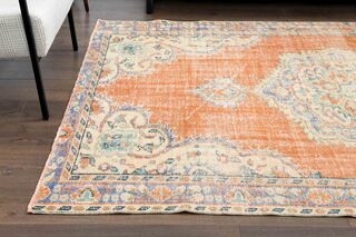 Farmhouse Decor Vintage Turkish Rug - Thumbnail