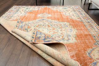 Farmhouse Decor Vintage Turkish Rug - Thumbnail