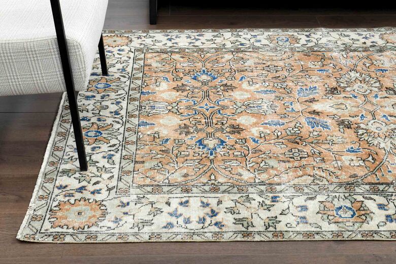 Farmhouse Decor Vintage Turkish Rug