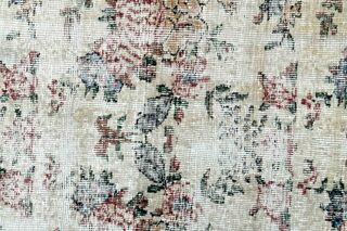 Unique Floral Turkish Rug - Thumbnail