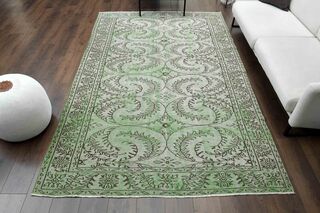 Green Vintage Turkish Rug - Thumbnail