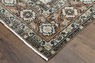 Wool Floral Pattern Turkish Area Rug - Thumbnail