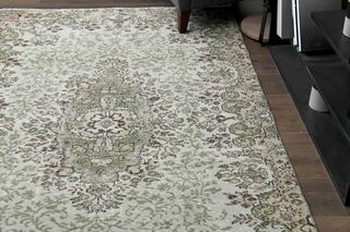 Floral Pattern Vintage Turkish Rug - Thumbnail