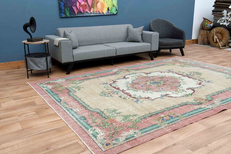 Colorful Oriental Turkish Rug