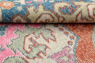 Vintage Turkish Oriental Rug - Thumbnail