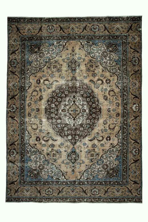 Oriental Vintage Turkish Rug