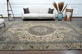 Oriental Vintage Turkish Rug - Thumbnail