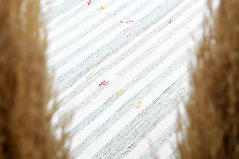 Flatweave White Striped Rug